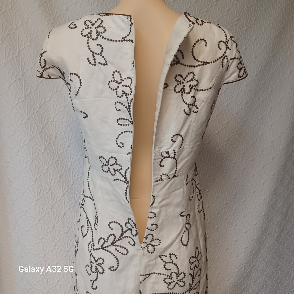 Jessica Howard Wimen Size.10P Cream Sheath Dress with Flutter Cap Sleeves - Picture 11 of 16